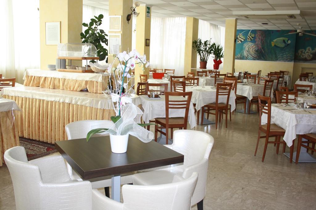 Hotel Bellerofonte Rimini Zewnętrze zdjęcie