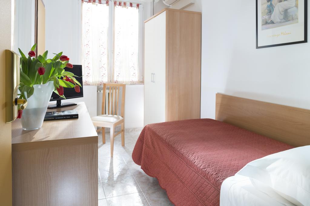 Hotel Bellerofonte Rimini Zewnętrze zdjęcie