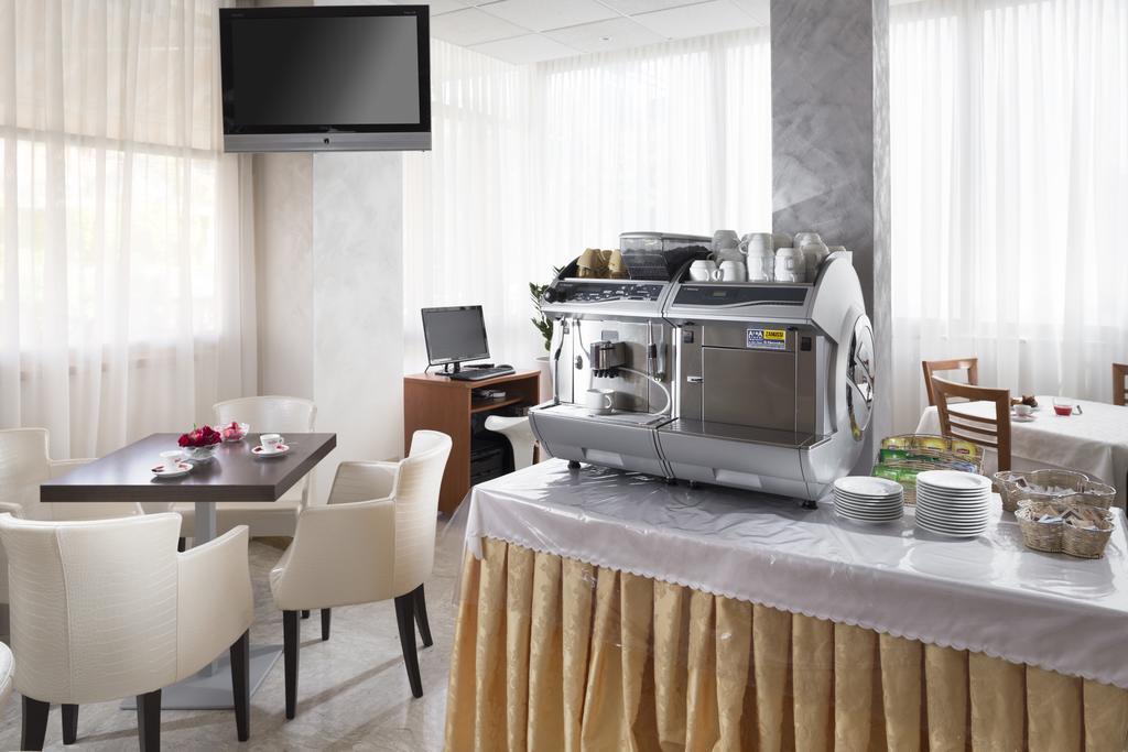 Hotel Bellerofonte Rimini Zewnętrze zdjęcie